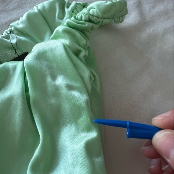 Isa Boulder Jessie Satin-Stretch Bottom in Honeydew - Picture 14 of 16